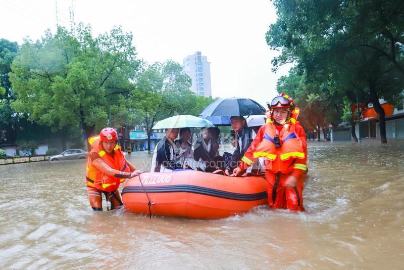 最新暴雨江西,最新暴雨江西，時代的印記與時代的挑戰(zhàn)