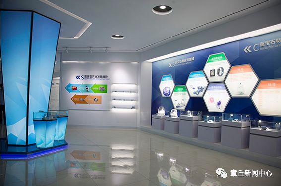 拓意最新，小巷特色小店中的隱秘寶藏之旅