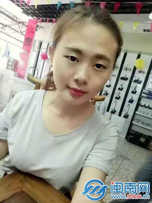 安溪最新妹子，時尚與地方魅力的交融風采
