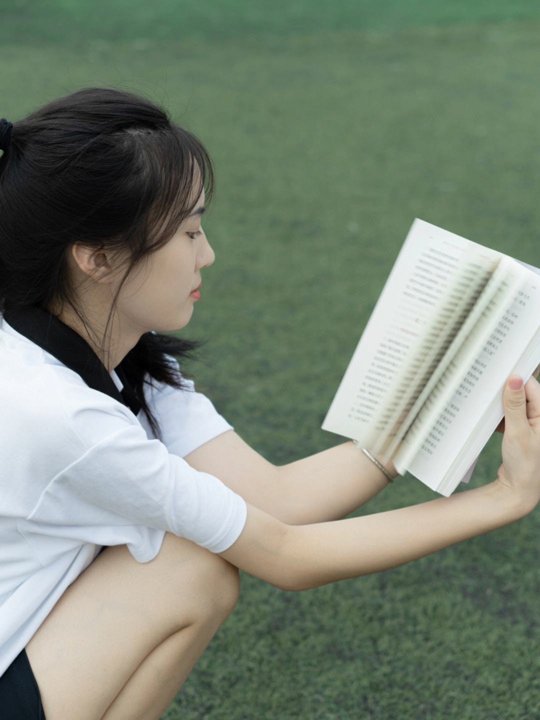 妞干網(wǎng)最新大學(xué)生風(fēng)采，青春活力無(wú)限，激情爆發(fā)！